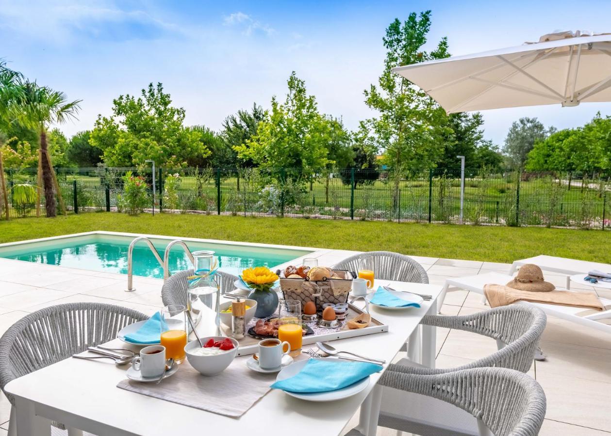 Pareus Beach Resort Каорле Экстерьер фото