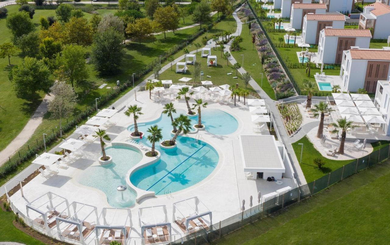 Pareus Beach Resort Каорле Экстерьер фото